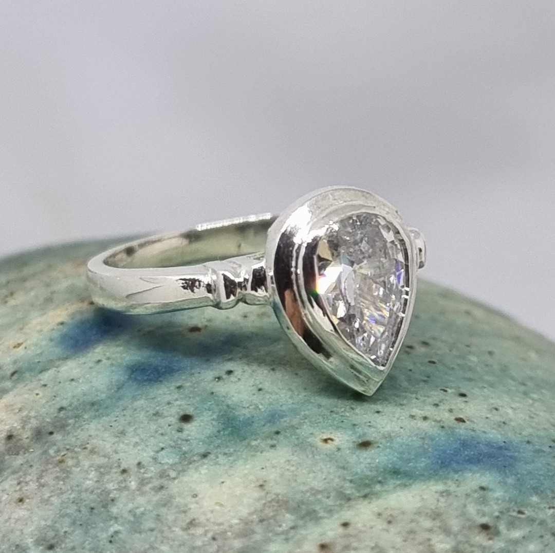 Silver ring with clear sparkling cz stone image 3